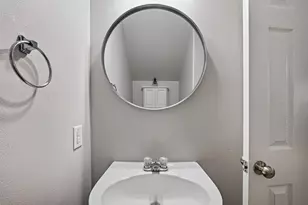 1911 Kemah Village Dr, Kemah, TX 77565 - Photo 13