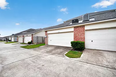 1911 Kemah Village Drive, Kemah, TX 77565 - Photo 23