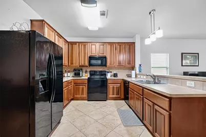 1911 Kemah Village Drive, Kemah, TX 77565 - Photo 7