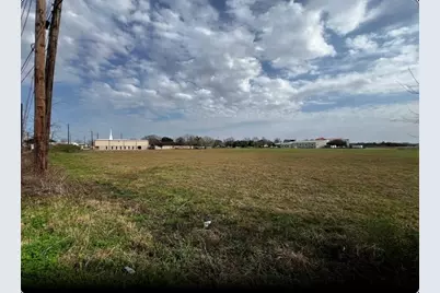 712 Avenue I, Rosenberg, TX 77471 - Photo 17