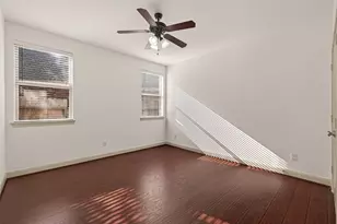 4603 Red Hawk Ct W, Sugar Land, TX 77479 - Photo 33