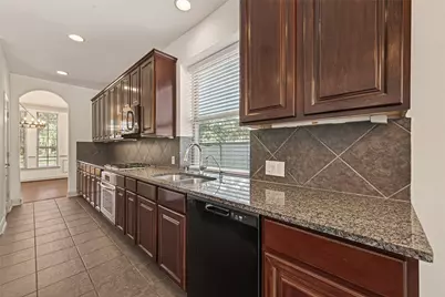 4603 Red Hawk Court W, Sugar Land, TX 77479 - Photo 11