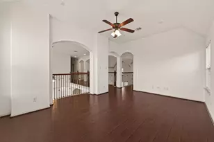 4603 Red Hawk Ct W, Sugar Land, TX 77479 - Photo 31