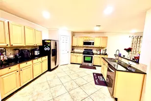 18314 Thicket Grove Rd, Houston, TX 77084 - Photo 11