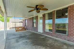 3425 Van Ness Dr, Alvin, TX 77511 - Photo 21