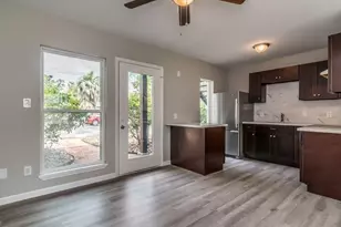 1819 Cove Park Dr, League City, TX 77565 - Photo 3