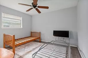 23011 Bayleaf Dr, Spring, TX 77373 - Photo 17