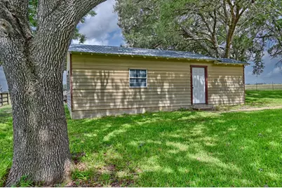 1552 Holub Road, Schulenburg, TX 78956 - Photo 37