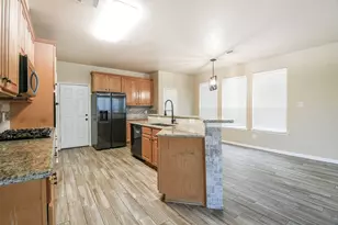 5410 Linden Grove Ct, Sugar Land, TX 77479 - Photo 13