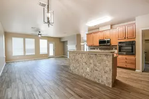 5410 Linden Grove Ct, Sugar Land, TX 77479 - Photo 11