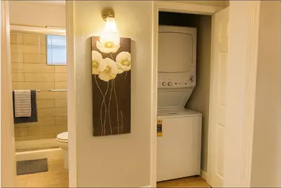 3316 N Macgregor Way #4, Houston, TX 77004 - Photo 11