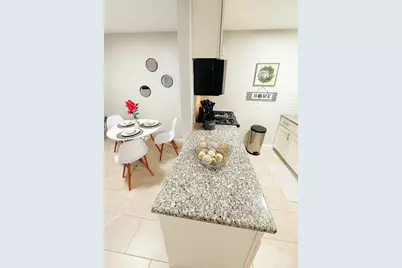 3316 N Macgregor Way #4, Houston, TX 77004 - Photo 7