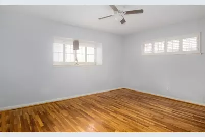 4015 Mischire Drive, Houston, TX 77025 - Photo 15