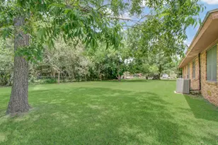 414 Forest St, Columbus, TX 78934 - Photo 43