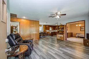 414 Forest St, Columbus, TX 78934 - Photo 11