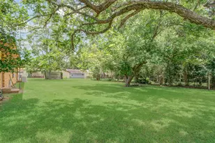 414 Forest St, Columbus, TX 78934 - Photo 39
