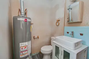 414 Forest St, Columbus, TX 78934 - Photo 23