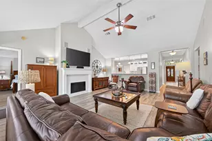 4027 Harwood Dr, Sugar Land, TX 77479 - Photo 13