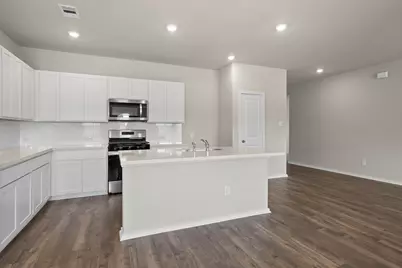 6718 Pebble Bluff Court, Cove, TX 77523 - Photo 5