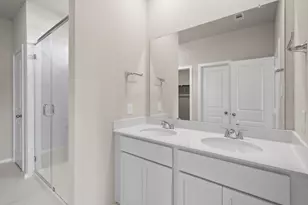 6718 Pebble Blf Ct, Cove, TX 77523 - Photo 15