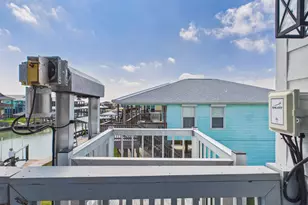 117 Ball St, Rockport, TX 78382 - Photo 41