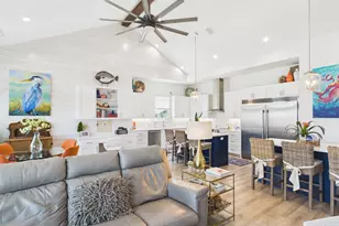 117 Ball St, Rockport, TX 78382 - Photo 11