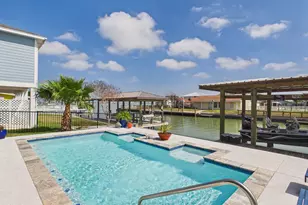 117 Ball St, Rockport, TX 78382 - Photo 37