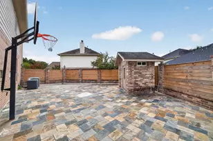 12039 Sweet Hall Ln, Houston, TX 77067 - Photo 43