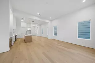 1516 Dorothy St, Houston, TX 77008 - Photo 7