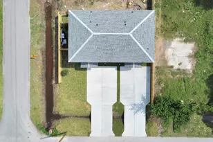 8595 Parkway Dr, Houston, TX 77088 - Photo 25