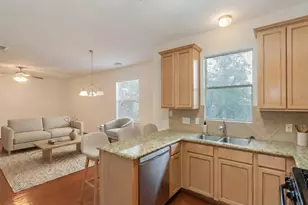 1424 W 24th St, Houston, TX 77008 - Photo 7