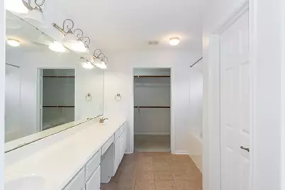 1424 W 24th Street, Houston, TX 77008 - Photo 9