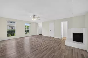 8101 Amelia Rd, Houston, TX 77055 - Photo 13