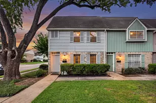 8101 Amelia Rd, Houston, TX 77055 - Photo 47