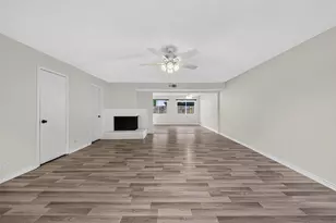 8101 Amelia Rd, Houston, TX 77055 - Photo 17