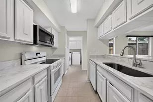 8101 Amelia Rd, Houston, TX 77055 - Photo 3