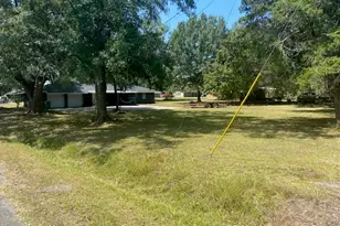 1226 Beagle Rd, Orange, TX 77632 - Photo 9