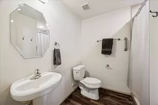7914 Stoneyway Dr, Houston, TX 77040 - Photo 7