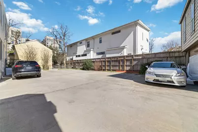 2907 Albany Street #1/2, Houston, TX 77006 - Photo 23