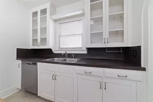 2907 Albany St, Houston, TX 77006 - Photo 13