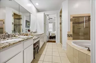 931 W 23rd St, Houston, TX 77008 - Photo 13