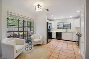 122 E Mistybreeze Cir, Spring, TX 77381 - Photo 7