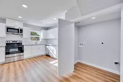 6004 Wedgefield Street #A, Houston, TX 77028 - Photo 9