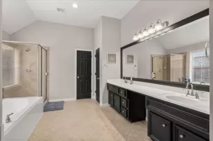 13610 Hammond Hills Ln, Houston, TX 77044 - Photo 19