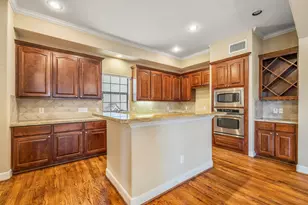 3543 W Dallas St, Houston, TX 77019 - Photo 11