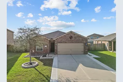 2215 Manta Way, Texas City, TX 77568 - Photo 1