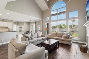 3108 Autumn Harvest Dr, Friendswood, TX 77546 - Photo 9