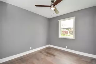 9429 Fairland Dr, Houston, TX 77051 - Photo 15