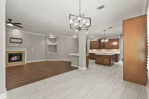 38 Driftdale Pl, The Woodlands, TX 77389 - Photo 15