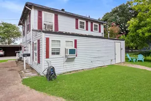 317 W Lewis St, Conroe, TX 77301 - Photo 11